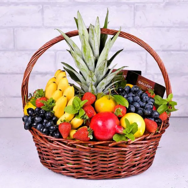 Корзина с фруктами и ягодами № 13