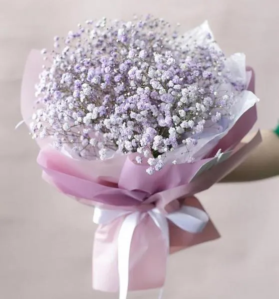 Букет из лавандовой гипсофилы Просто мило
