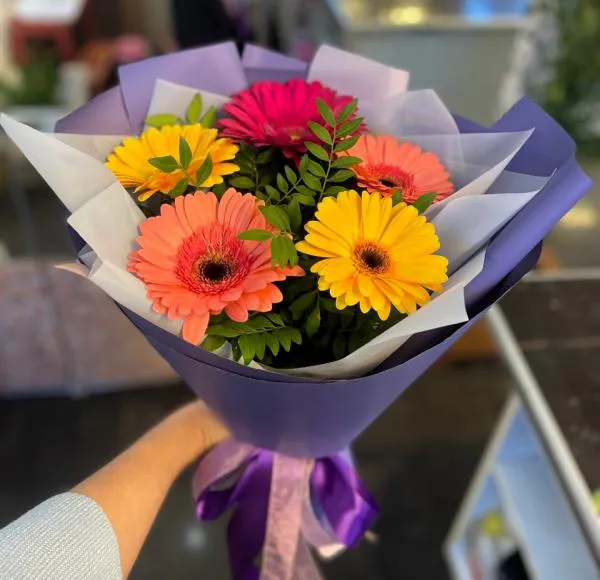 Букет из разноцветных гербер Герберри