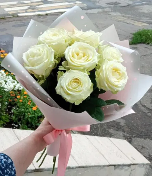 Букет из белых роз Шарм нежности