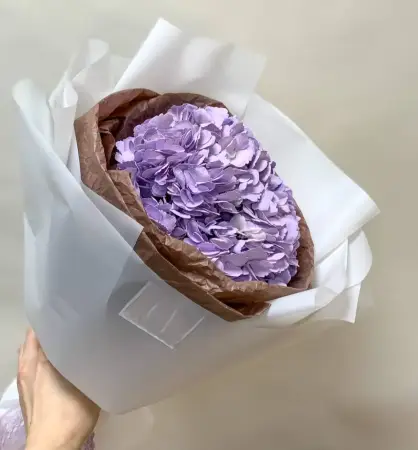 Букет из сиреневой гортензии Лунный альбом