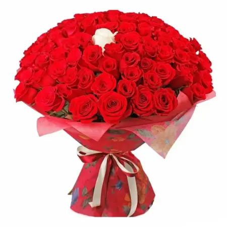 Букет красных и белой розы Моя единственная