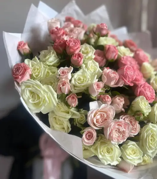 Сливочная роза